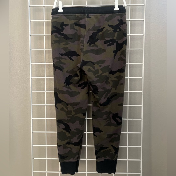 Nike Womens Camouflage Sweatpants Joggers Small - Picture 3 of 8